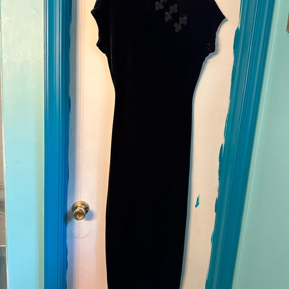 Velvet formal dress - Picture 5 of 5